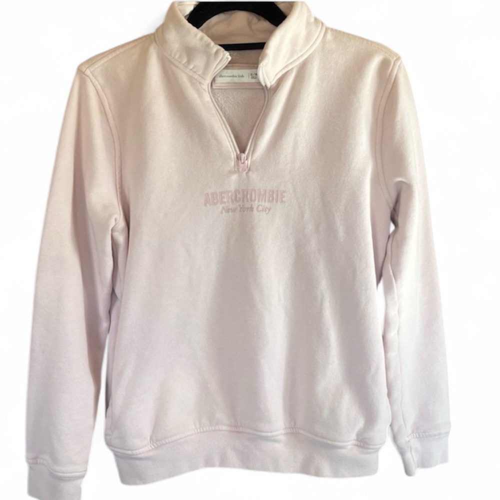 Abercrombie Kids Light Pink half zip sweater 
Size: 13/14